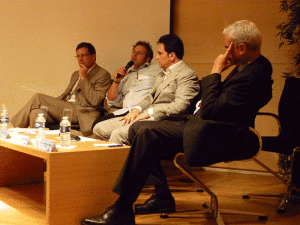 De gauche à droite - Eric Betrancourt, Albert Bouchoucha, Michel Sapranides et Xavier Robineau-Bourgneuf. 