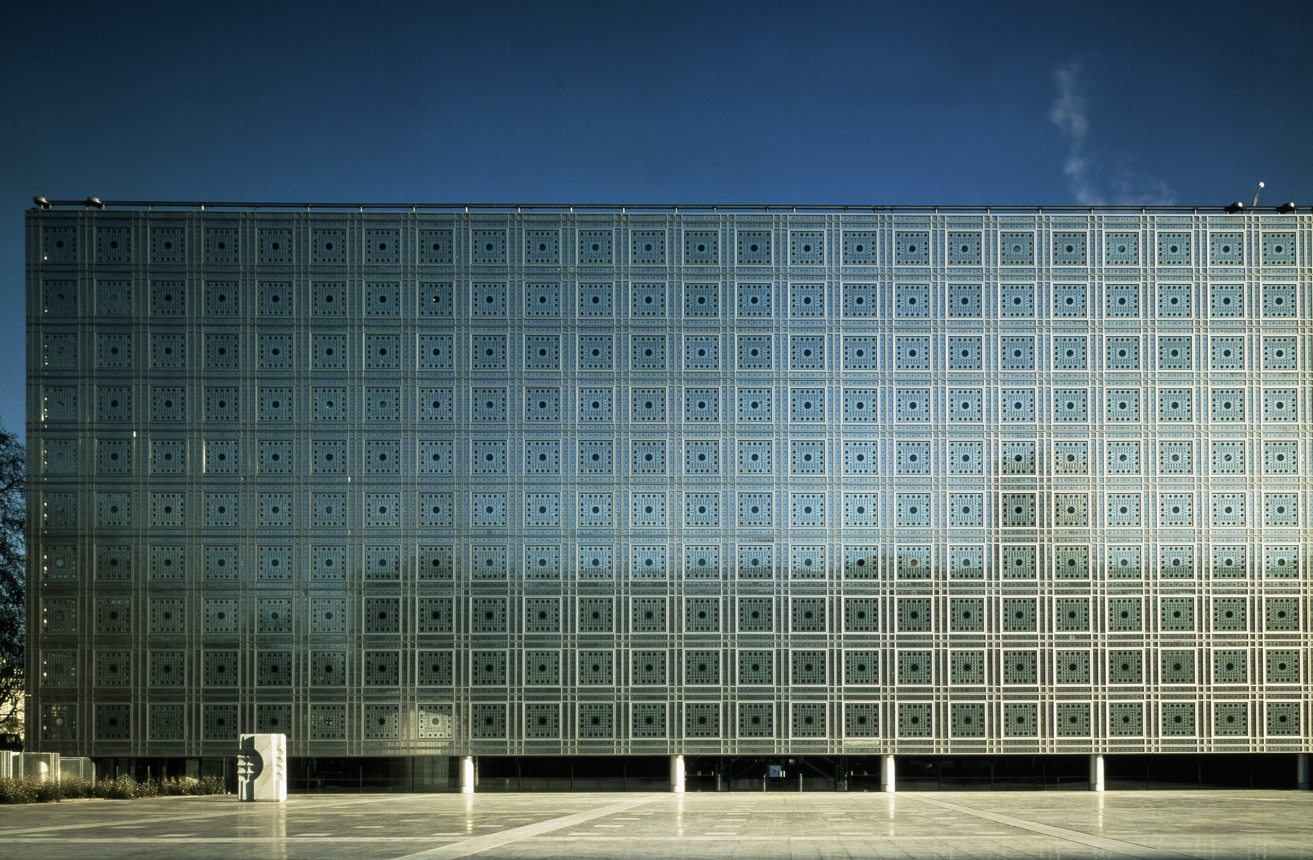 Institut du monde arabe : moucharabiehs mécaniques