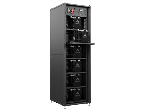 Armoire de batteries lithium Vertiv HPL pour onduleurs triphasés. (c) Vertiv