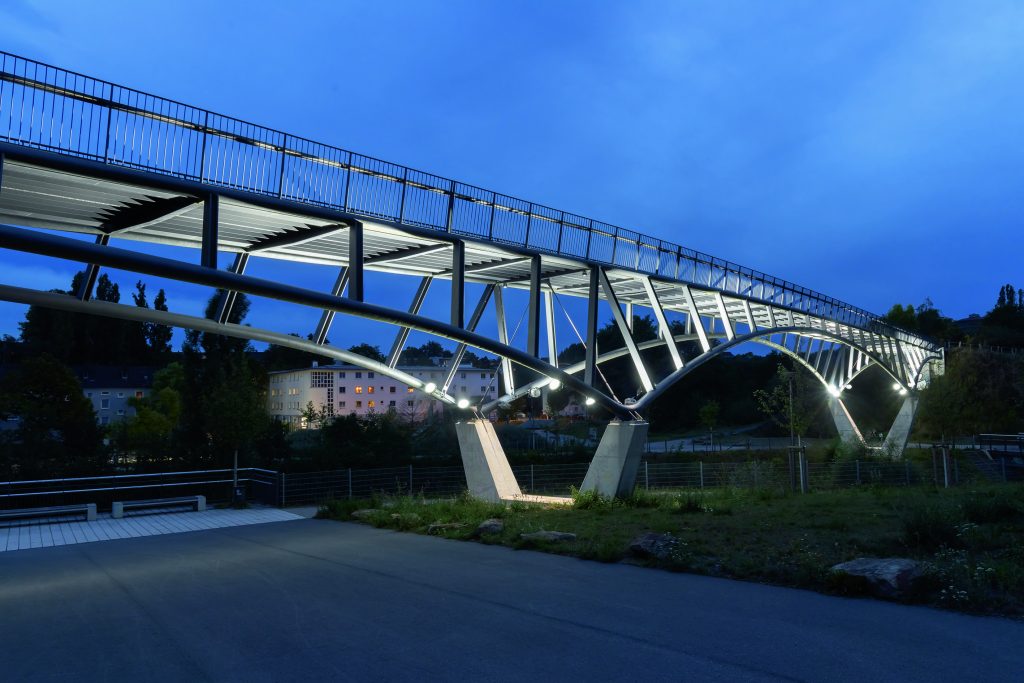 Pont Porta Westfalica. Architecte : Auer Weber, Stuttgart ©WE-EF Photo Frieder Blickle