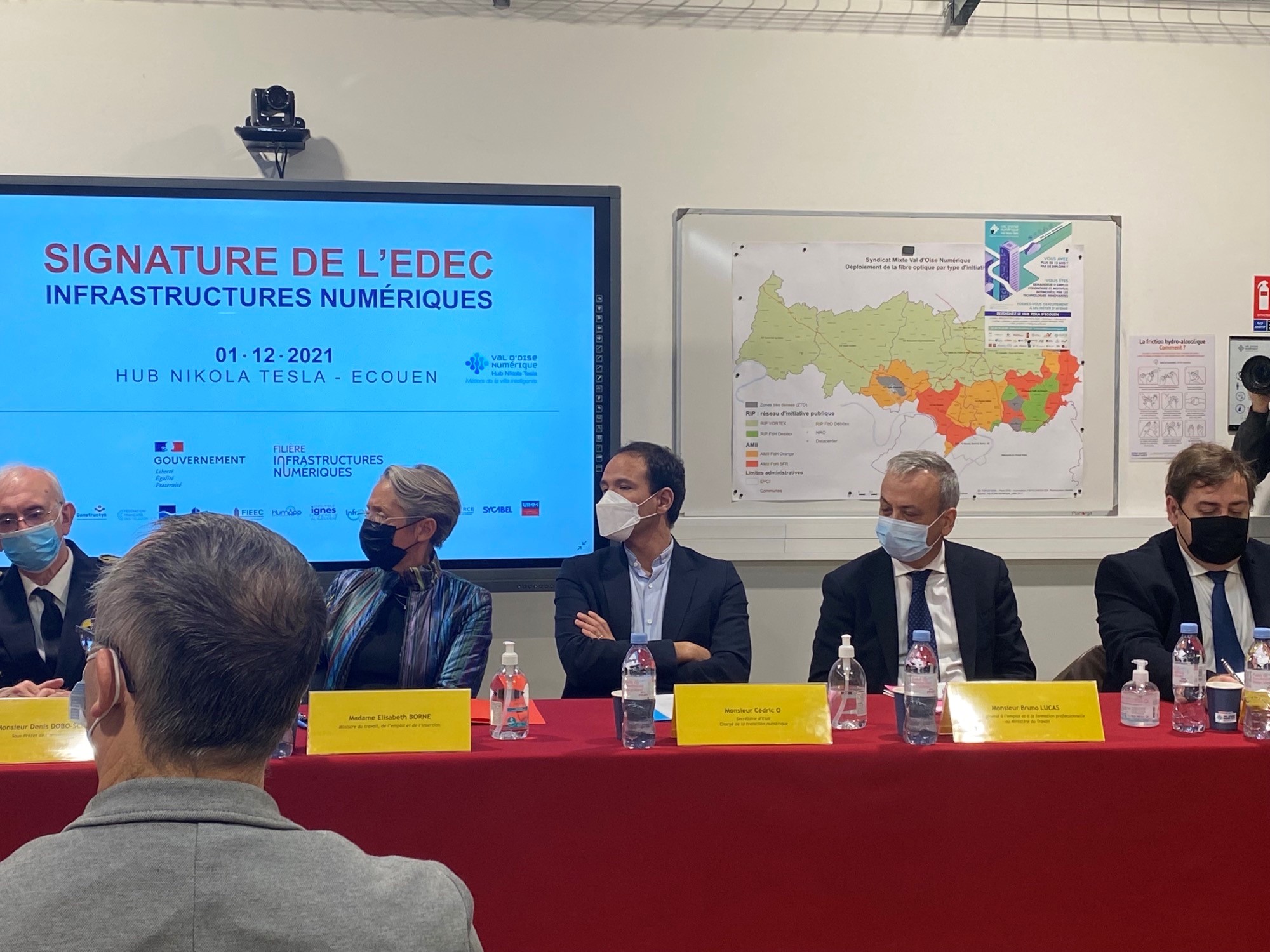 IGNES signe un accord-cadre d’Engagement de Développement de l’Emploi et des Compétences (EDEC) avec la filière des infrastructures numériques