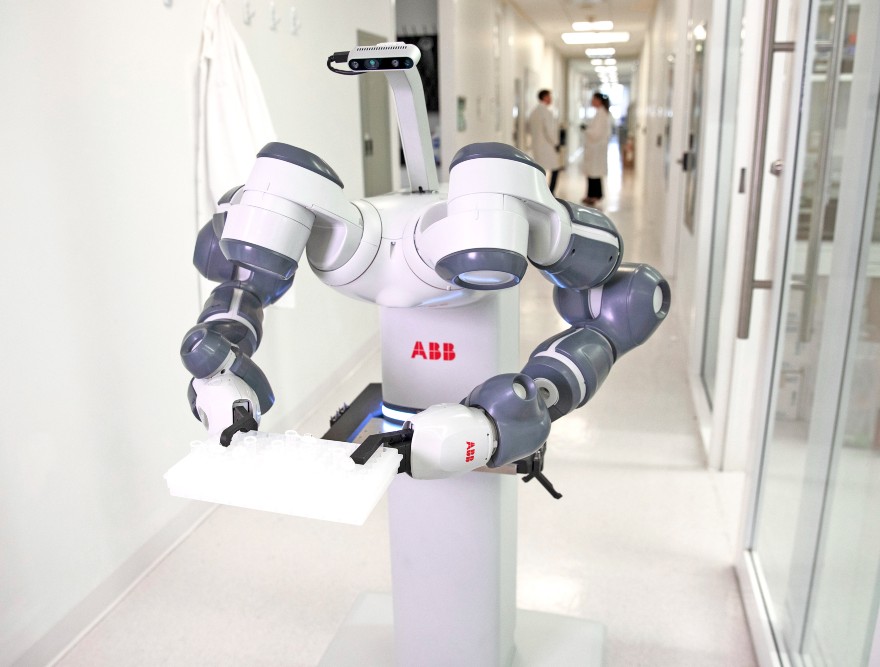ABB s’associe à la start-up Sevensense en vue de développer la prochaine génération de robots mobiles autonomes
