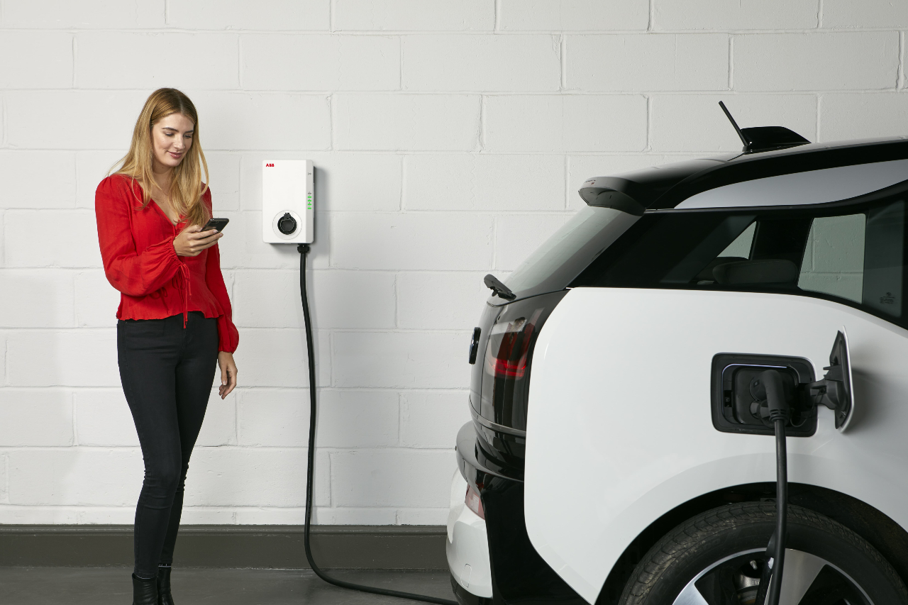 Wallbox Terra d'ABB, une solution intelligente pour entreprises et habitations<br>©ABB