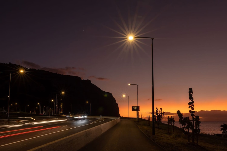 Photo du Nouveau Pont, rivière Saint-Denis, La Réunion. Dossier éclairage extérieur
