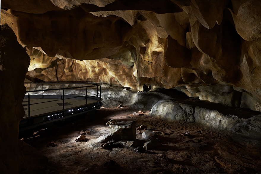 Photo de la grotte Chauvet, (Ardèche), 2015. © Ponctuelle 