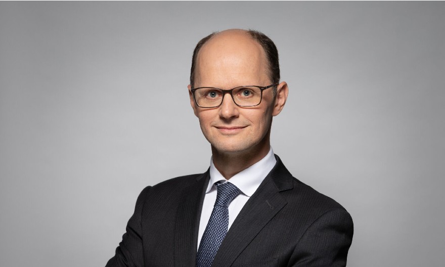 Dominique Trancart, Arthur D. Little : « Rénover les passoires thermiques reviendrait à 300 milliards d’euros, soit 10 % de la dette nationale. »