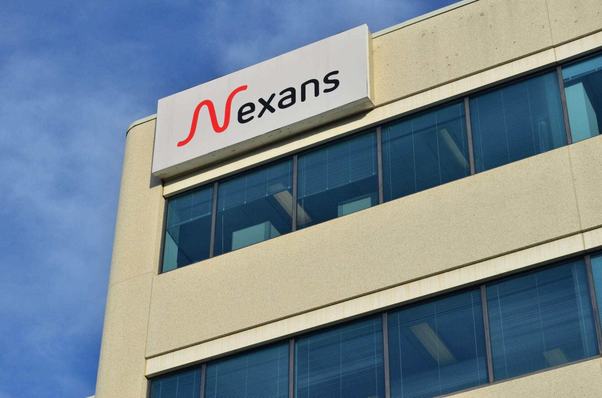 Nexans inaugure Stella Nova et dévoile en première mondiale un démonstrateur destiné à l’électrification des infrastructures des salles de données des datacenters