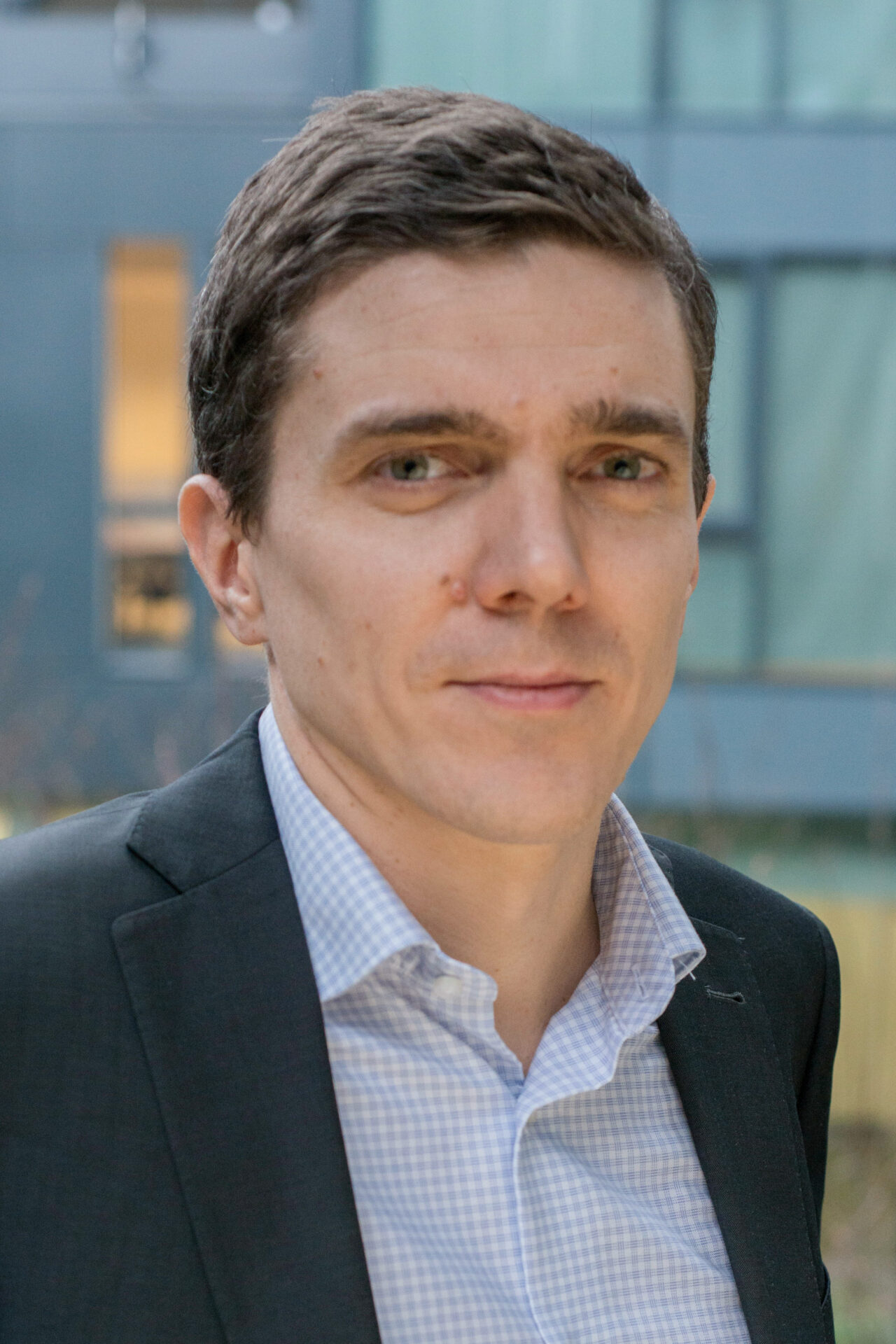 Éric Oddoux, Codra : « Il faut sortir de la logique des systèmes silotés en agrégeant les métiers du bâtiment : de l’IRVE au photovoltaïque, en passant par la GTB au sein d’une même plateforme, tout en laissant au client le choix de ses matériels. »