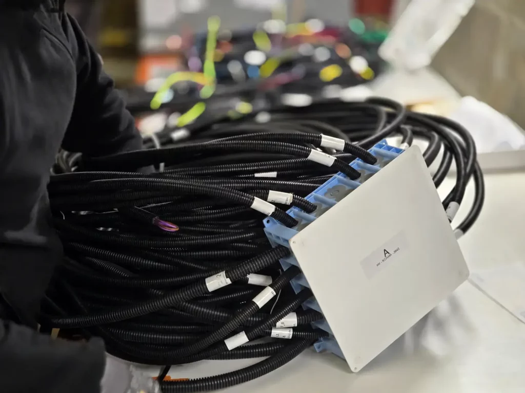 Pieuvre électrique préfabriquée : «L’électricien gagne du temps, sans perdre son savoir-faire»